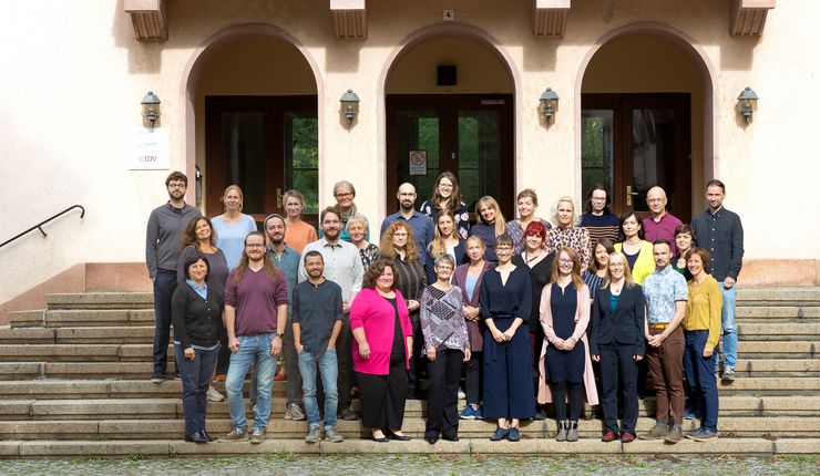 Gruppenbild Kollegium Studienkolleg Sachsen